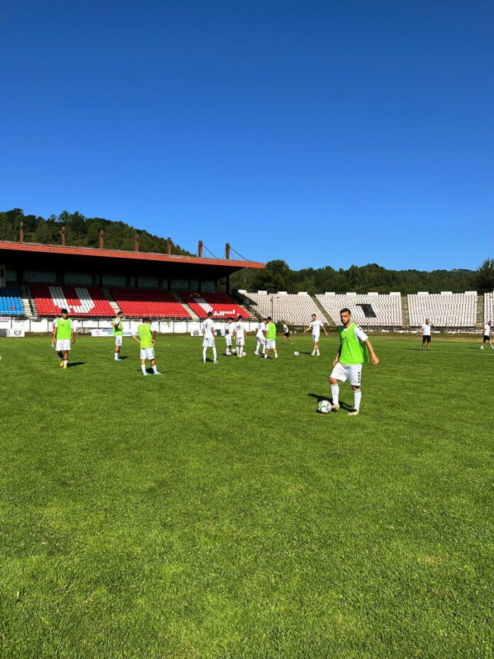 5efb26e6-8ddf-4e02-ac39-63ff041941ad