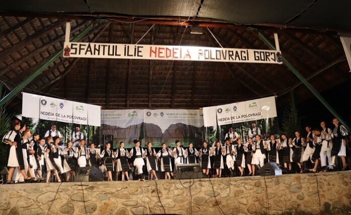Cantecul-pastoral-celebrat-in-Judetul-Gorj-Festivalul-Cheile-Oltetului