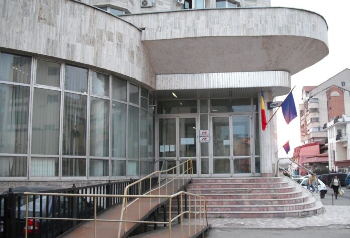 Bunurile unor firme din Gorj care au pus lăcătul pe ușă, vândute la licitație de Fisc