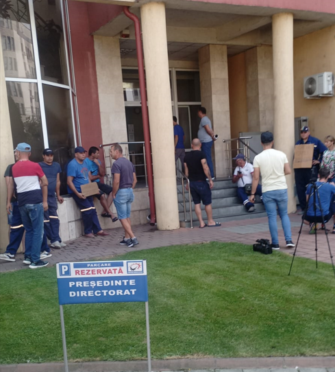 A doua zi de greva foamei la CEO