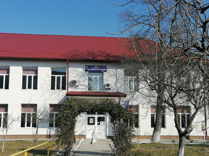 29 de table interactive pentru Liceul Tehnologic Bâlteni