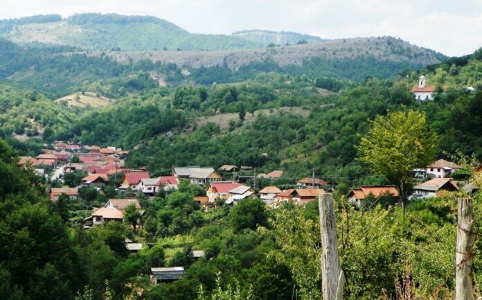 Repere estivale – Paşi prin lumea carstului gorjean – Locuri… de lângă noi