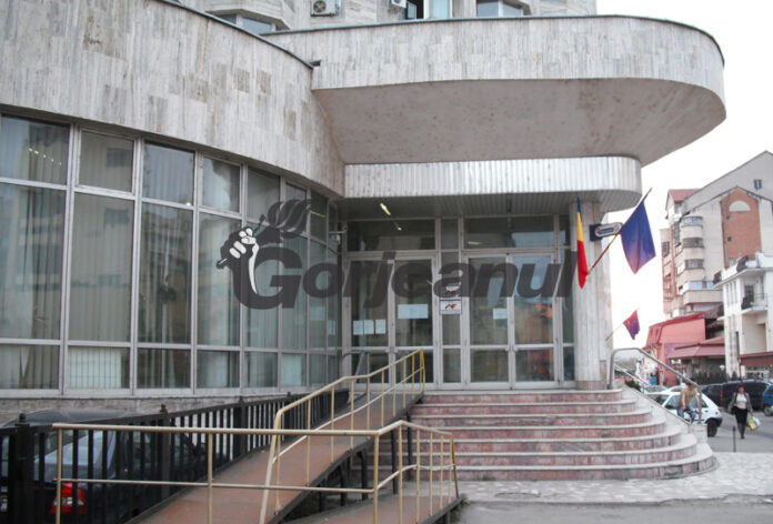 Teren din Stănești, scos la licitație pentru a patra oară de Fiscul gorjean