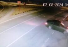 Șofer gorjean, amendat și cu permisul luat. Făcea drifturi cu mașina pe un drum național