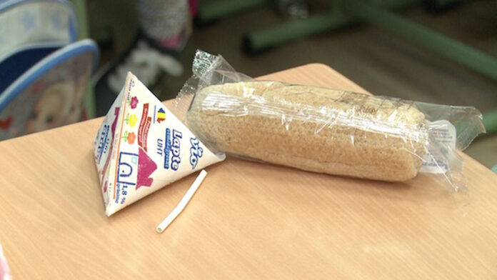 Fructe și produse lactate pentru elevi și preșcolari