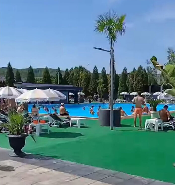 S-a deschis noul ștrand de la Rovinari!