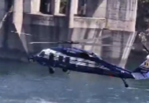 Azi: 45 de lansări cu elicopterele! Pompierii luptă să stingă incendiul de pădure din zona Padeș