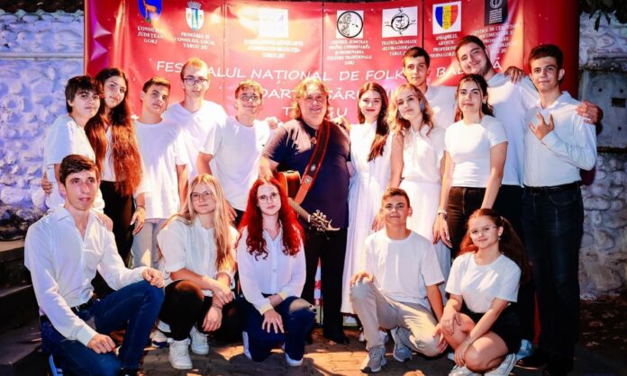 Palmaresul Festivalului Național de Folk și Baladă ,,Poarta Sărutului”