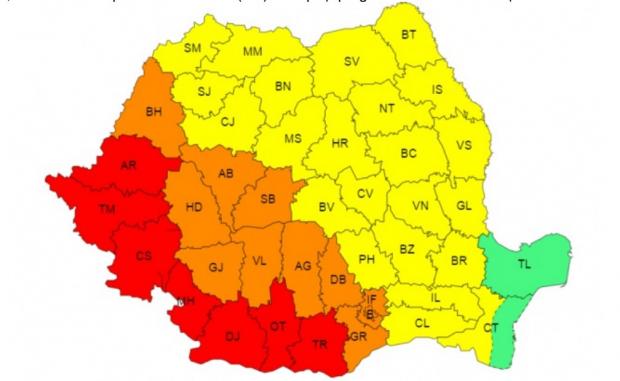 Caniculă și vijelii