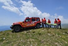 Rânca: O persoană și-a rupt piciorul pe munte. Intervenție de salvare
