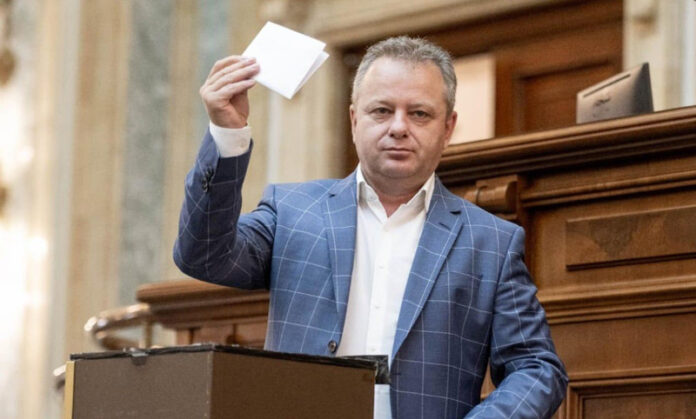 Senatorul Iordache vrea deputat! Activitate: ZERO întrebări, O SINGURĂ interpelare! Indemnizație plus cheltuieli, în patru ani: aproape o jumătate de milion de euro!