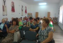 Bârseşti, Liceul Tehnologic, 6 sept 2024 – Revedere emoţionantă, la 40 de ani de la terminarea liceului – ,,Dragii mei colegi, clipa de astăzi a trecut, gândiți-vă la cea de mâine”!