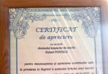 Polițist de poveste / Robert ajută oamenii și în afara serviciului: „Polițist nu ești doar 8 ore la muncă”