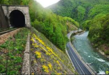 Oficialii Gorjului, la acțiunea de ecologizare din Defileul Jiului