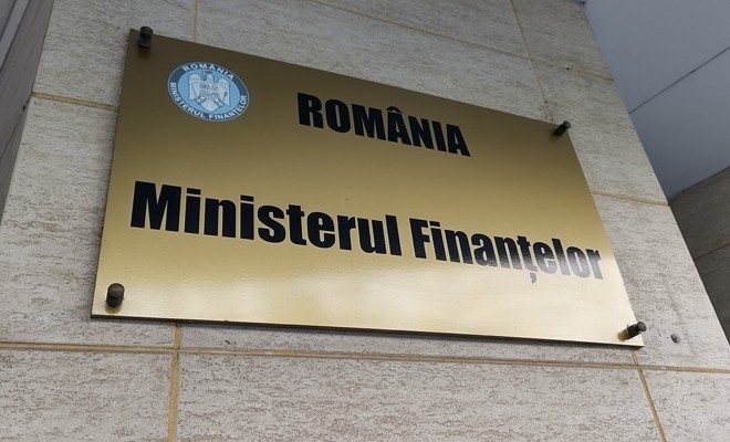 Datornicii la stat vor primi informări privind amnistia fiscală