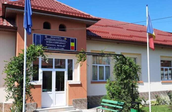 Posturi vacante în mai multe școli din Gorj