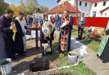 A fost sfințită piatra de temelie a noii biserici a Spitalului Județean