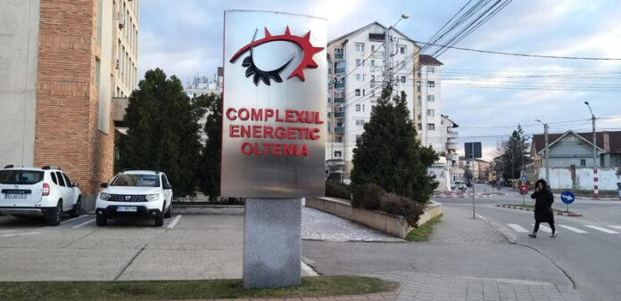 Blesteme pe paginile de socializare ale minerilor și energeticienilor din CEO! Luptă electorală pe Facebook