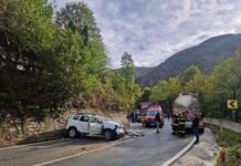 Un bărbat din Galați, rănit în accidentul de pe Defileul Jiului