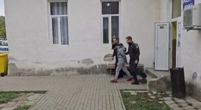 Tânăr de 16 ani, în arest pentru săvârșirea mai multor infracțiuni