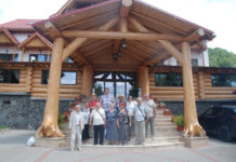 Mi-e dor de Gorjul copilăriei şi al tinereţii mele – ,,La 59 de ani de la absolvirea Liceului din Târgu-Cărbuneşti, în taina amintirilor frumoase, cred că «se intră pe uşa din faţă»”!