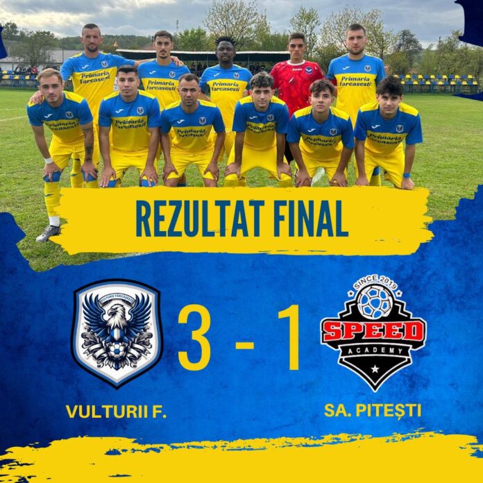 Vulturii confirmă sezonul bun. Au urcat pe podium