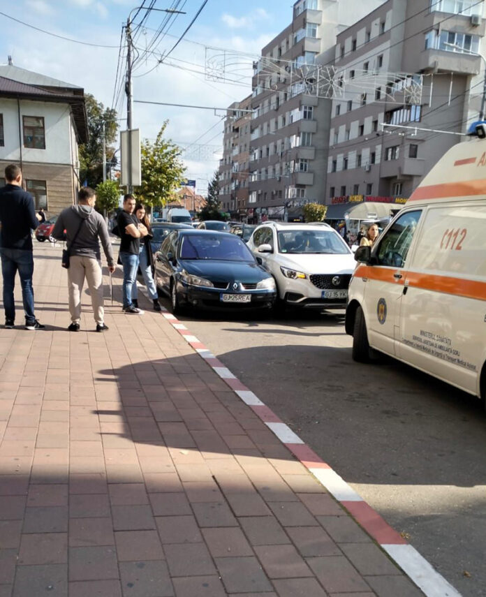 Târgu Jiu: Dosar penal pentru șoferița care a lovit cu mașina copilul de 12 ani