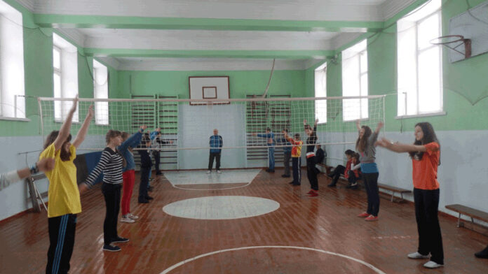 Elevii vor lua lecții de sport de la campioni