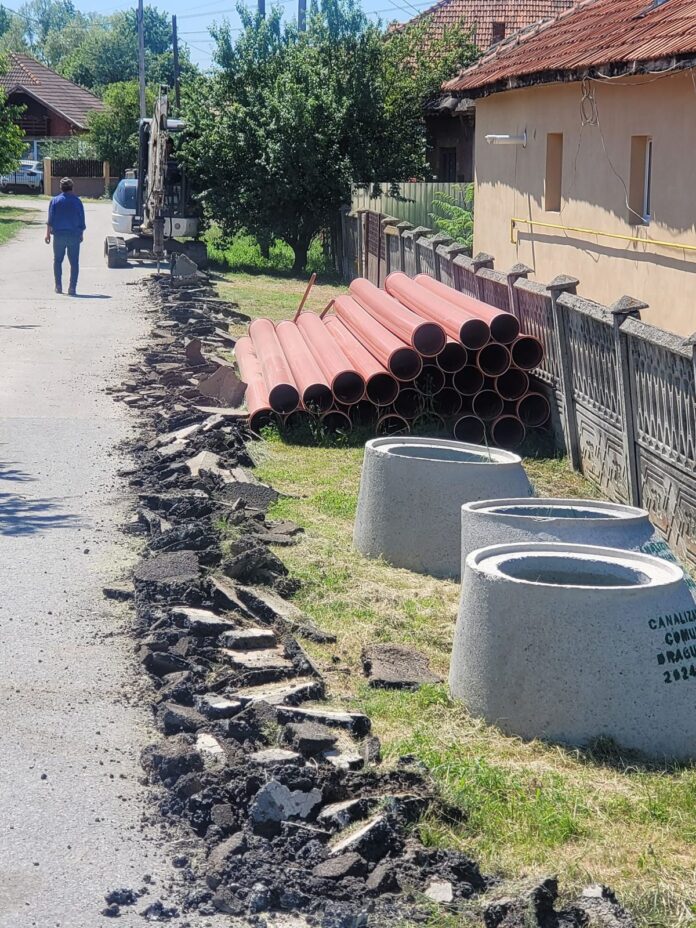 Video: Delapidare de peste o jumătate de milion de lei la societatea de apă din Drăguțești