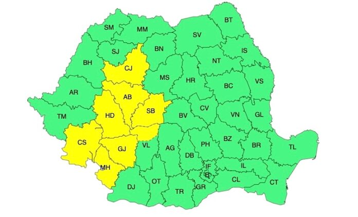 Avertizări meteo de ploi și vânt