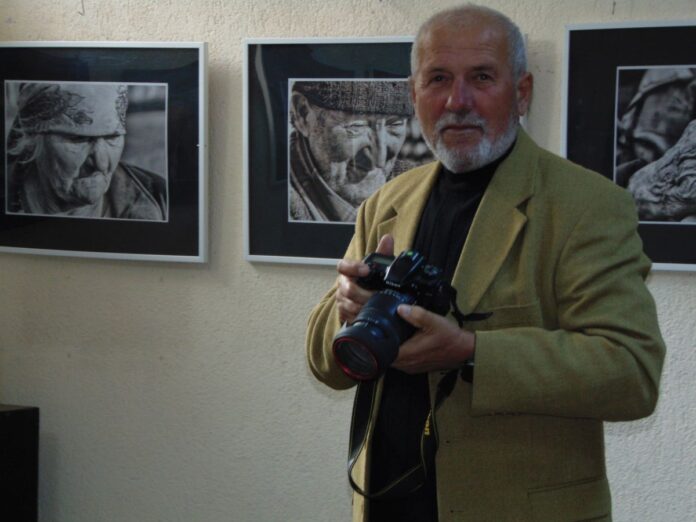 „Noi, teleștenii!”, expoziție de fotografie semnată de cunoscutul fotograf gorjean Ion Catană