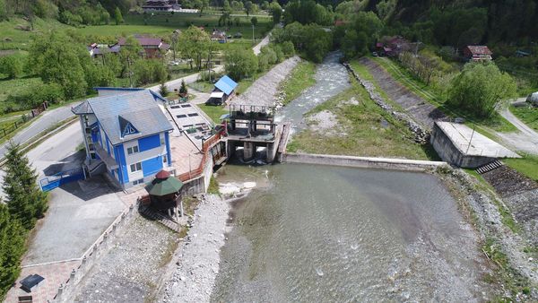 Decolmatare a Jiului, în zona de Vest