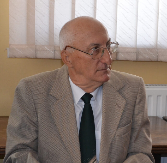 Evenimentul editorial – O carte monument cu și despre Nicolae Dragoș