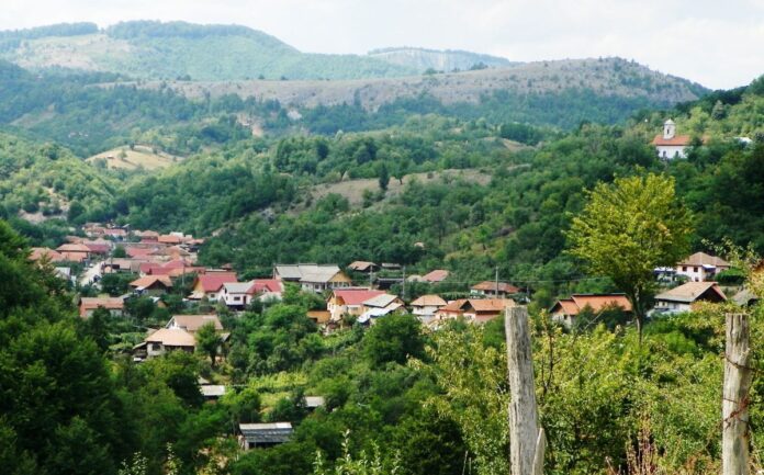 ASTENII DE TOAMNĂ – Paradisuri de lângă noi, din păcate prea puțin cunoscute de semenii noștri