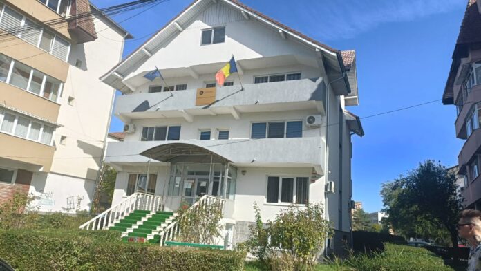 Scapă de pușcărie cu muncă în folosul comunității