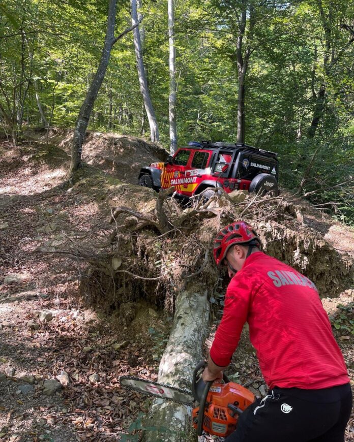 Salvamont Gorj, verificări ale traseelor din munți