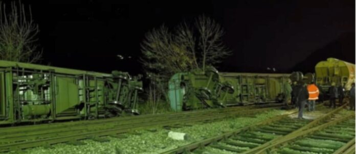 Tren deraiat în Mehedinți – Anunțul CFR!